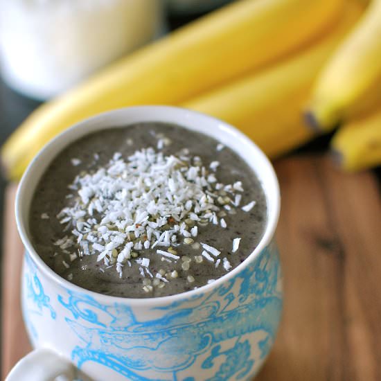 Maple Blueberry Green Smoothie