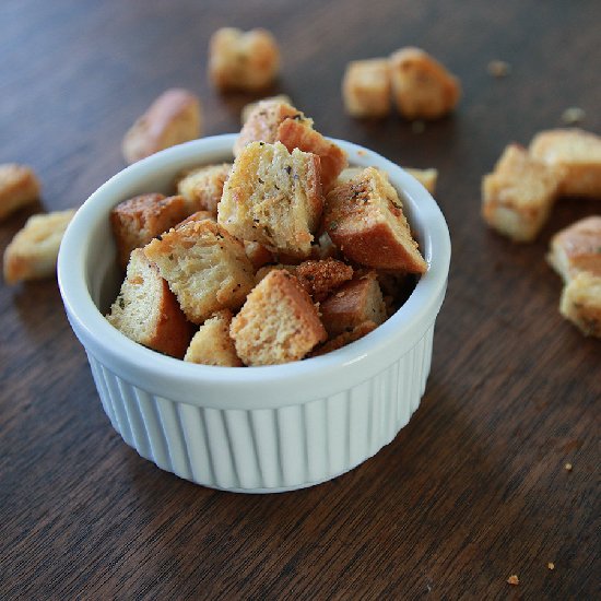 Parmesan & Herb Croutons