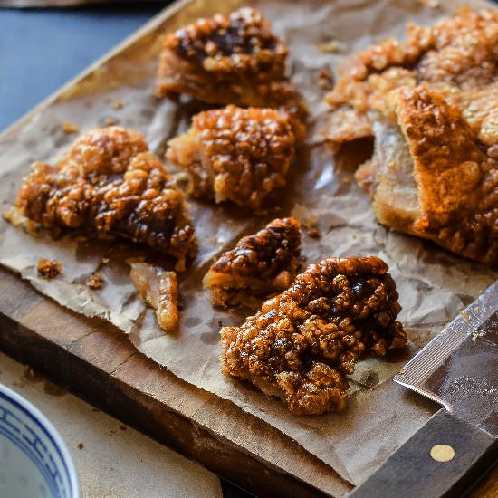 Oven baked pork crackling