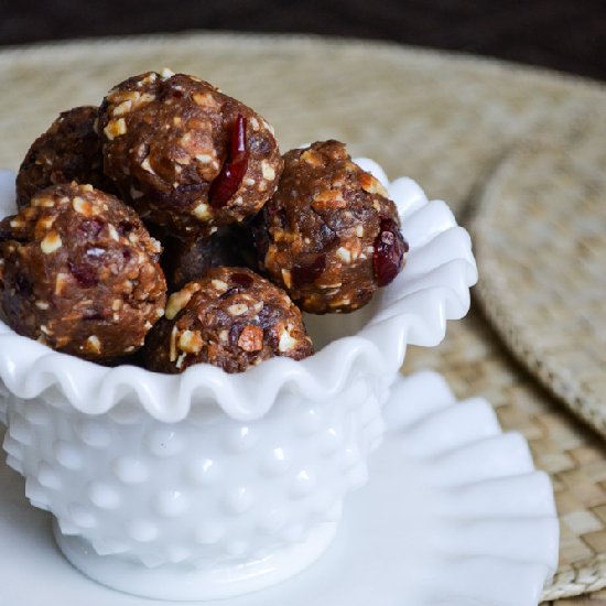 Almond Date Cranberry Snacks