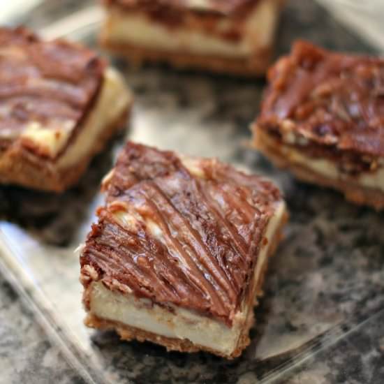 Nutella Cheesecake Bars