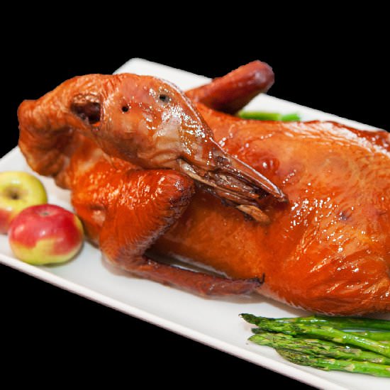 Whole tea smoked duck