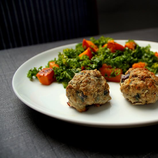 Meatballs and Kale Pumpkin Salad