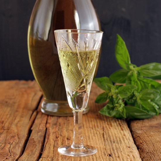 Italian Basil Liquor