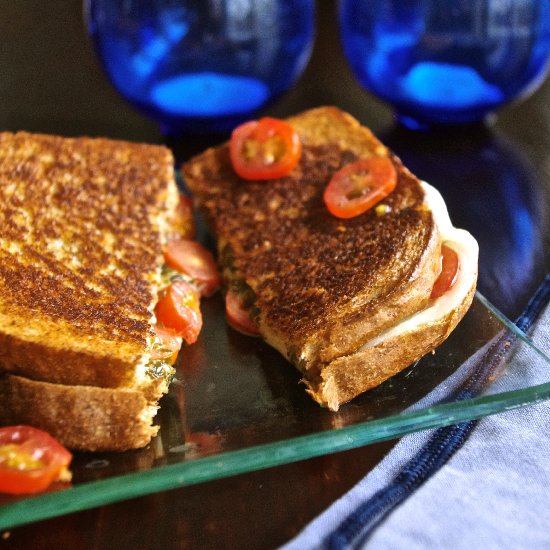 Tomato Pesto Grilled Cheese