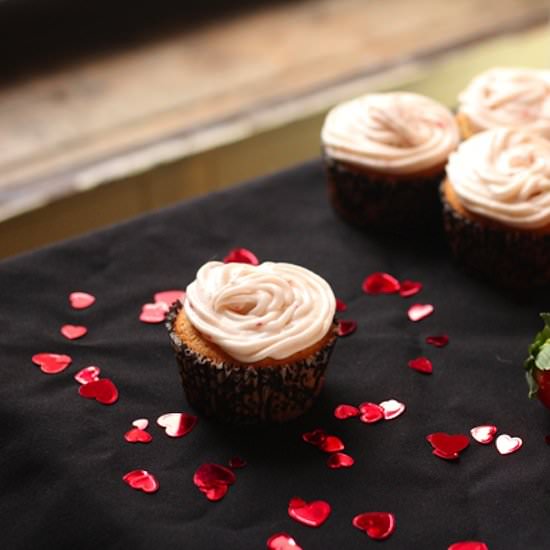 Strawberry Champagne Cupcakes