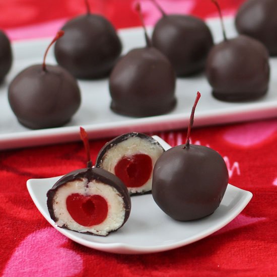 Cordial Cherry Cake Balls