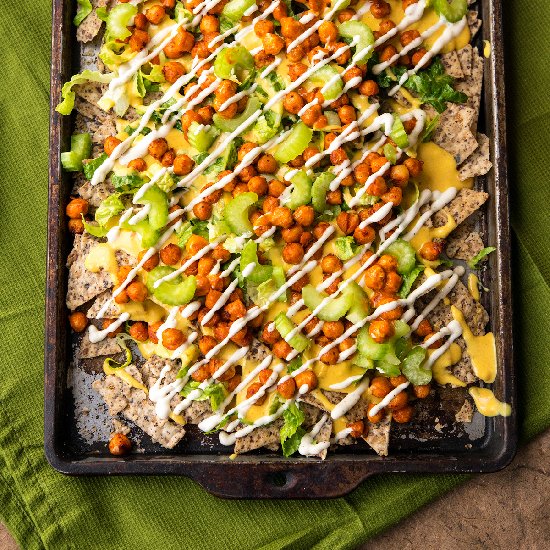 Buffalo Chickpea Nachos