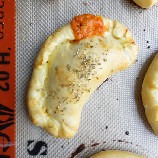 Mini Pizza Calzones