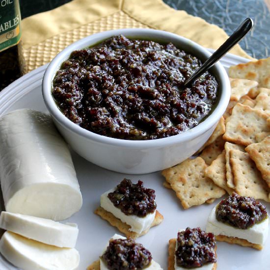 Holiday Pesto with Cranberries