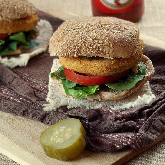 Buffalo Chickpea Quinoa Burgers