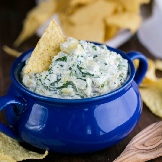 Skinny Spinach and Artichoke Dip