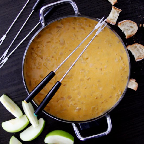 Beer Cheese Fondue