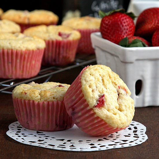 Strawberries ‘n Cream Muffins