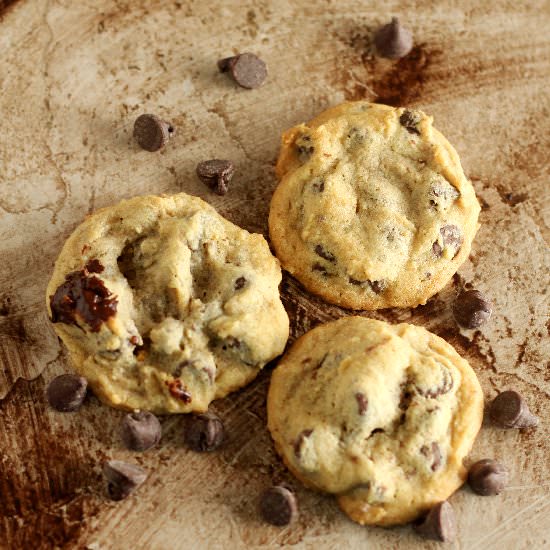 Chocolate Chip and Chunk Cookies