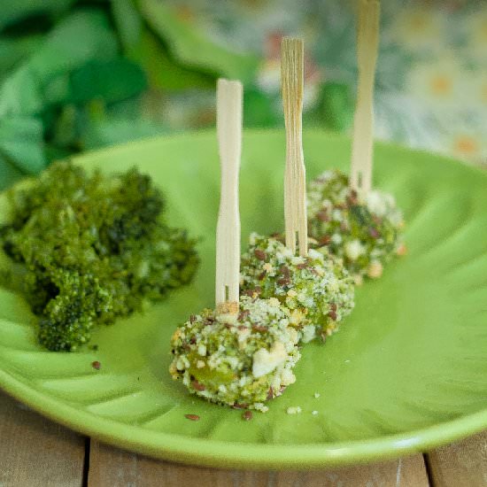 Croquettes with Broccoli and Curry