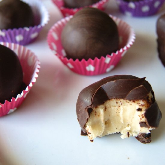 Vanilla Bean Truffles