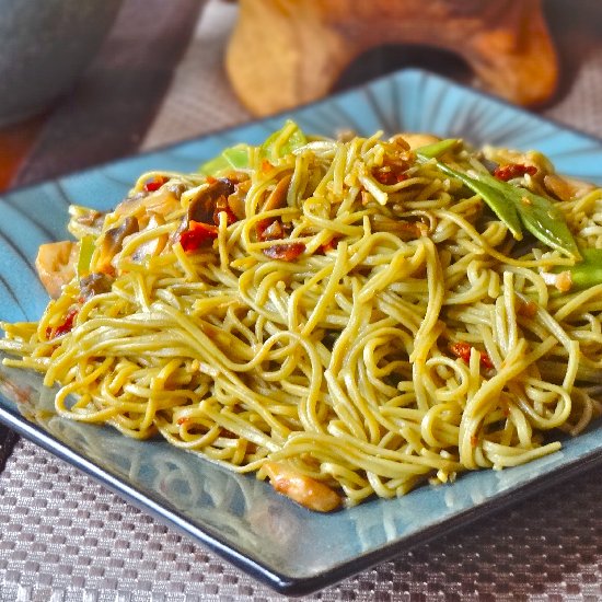 Stir fry green tea noodles