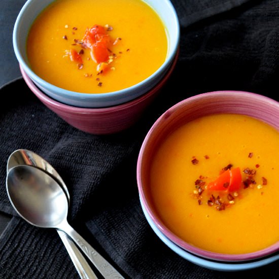 Pumpkin and Roasted Pepper Soup