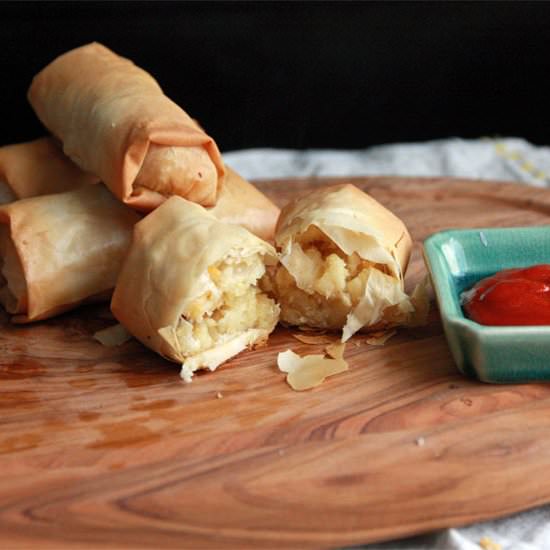 Macaroni and Cheese Springrolls