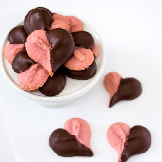 Strawberry Spritz Cookies