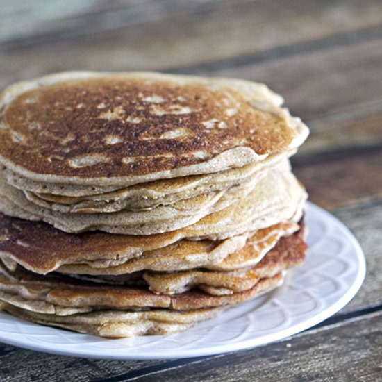 Grain-Free Maple Cinnamon Pancakes