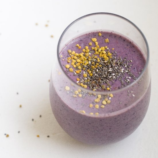 Blueberry Almond Protein Smoothie