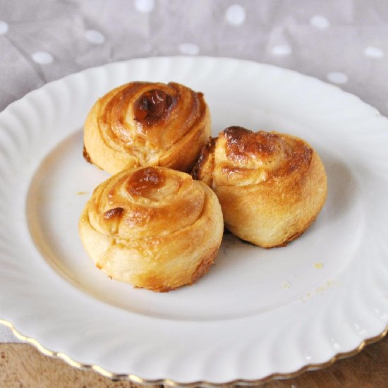 Salted Caramel Crescent Rolls