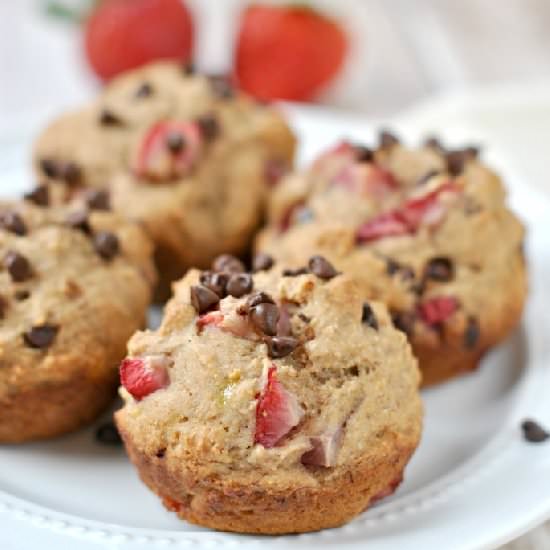 Skinny Strawberry Muffins