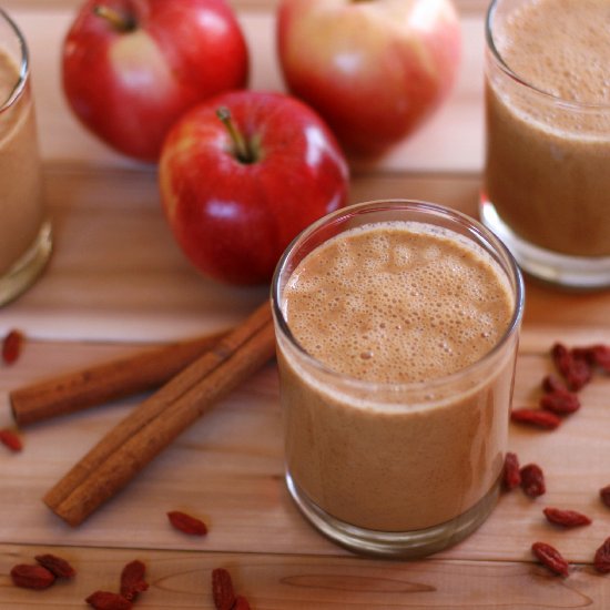 Apple Pie Superfood Smoothie