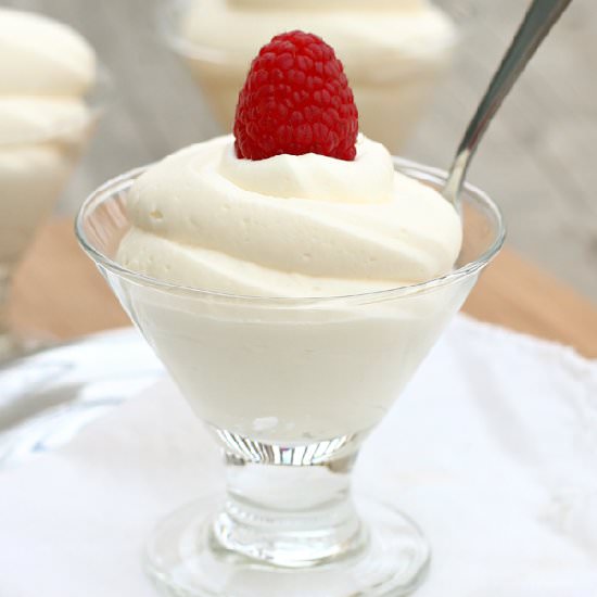 No-Bake Cheesecake Mousse