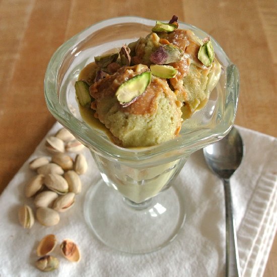 Caramel Pistachio Ice Cream