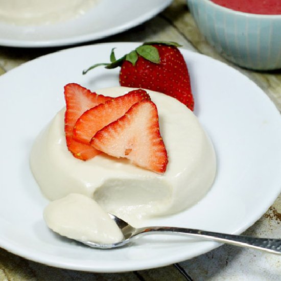 Easy Coconut Panna Cotta