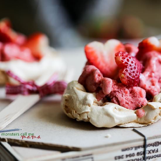 Strawberry ice cream pavlova