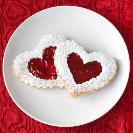 Valentine’s Day Linzer Cookies