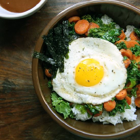 Roasted Carrot and Kale Bibimbap