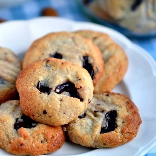 Almond, Cardamom, Chocolate Cookies