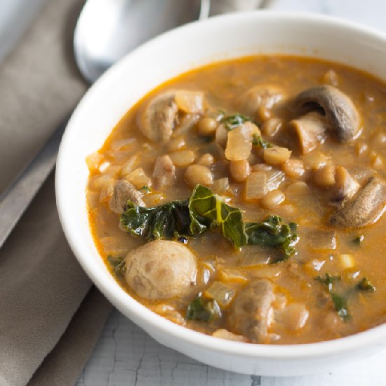 Curry Lentil Kale Soup + Mushrooms