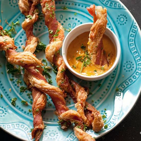 Maple Bacon Cheddar Twists