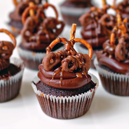 Beer and Pretzel Cupcakes