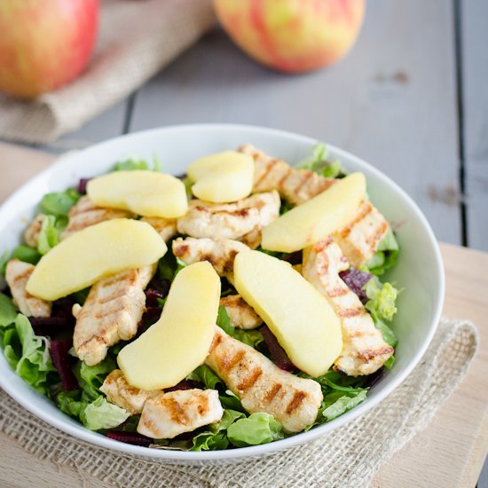 Winter salad with chicken and apple