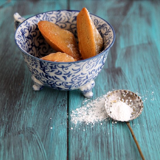 Lemon Madeleines