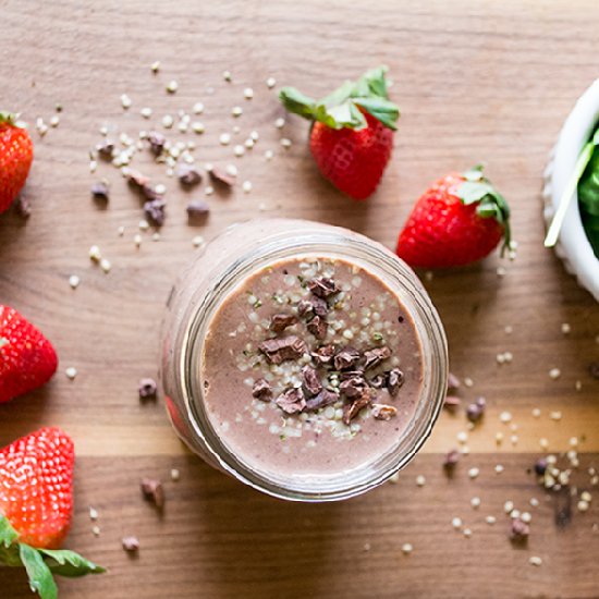 Strawberry Chocolate Green Smoothie