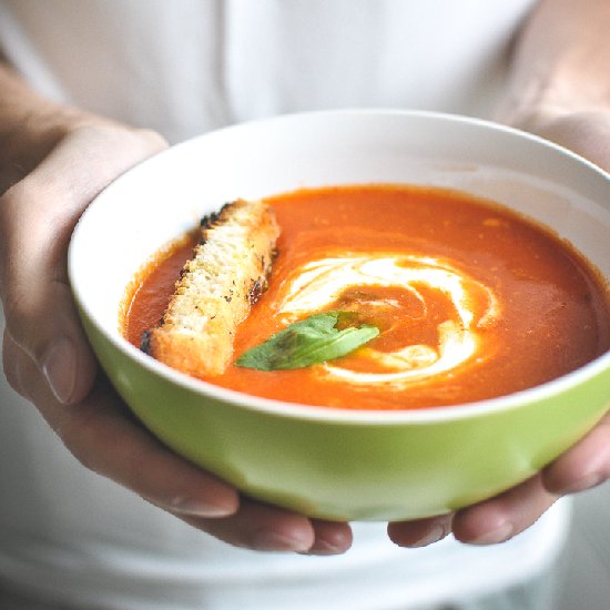 Easy Tomato Soup in a Blender