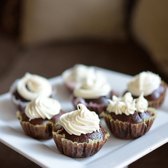 Chocolate Velvet Cup Cake