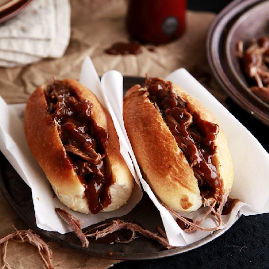 Shredded Beef & Gravy Roll