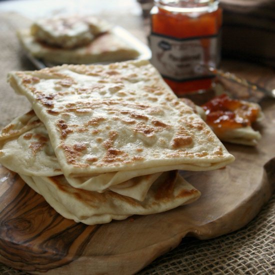 Rghaïf (Moroccan Flat Bread)