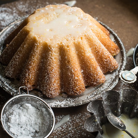 Vegan, Lemon and Olive Oil Cake