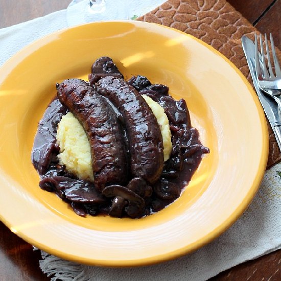 Sausage in Burgundy Sauce