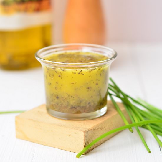 Lemon-Chives Salad Dressing